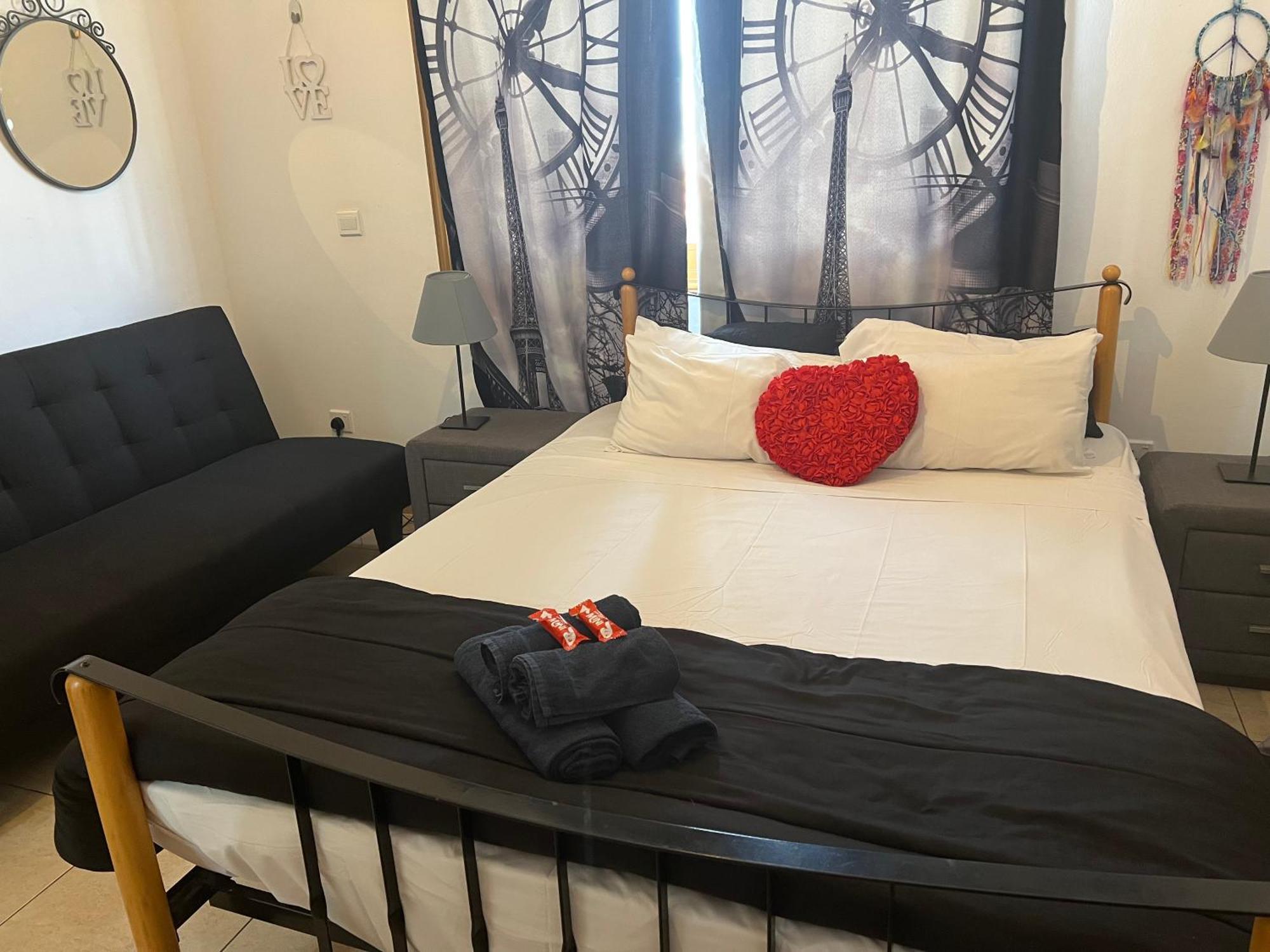 Charalambous Apartment 파포스 외부 사진