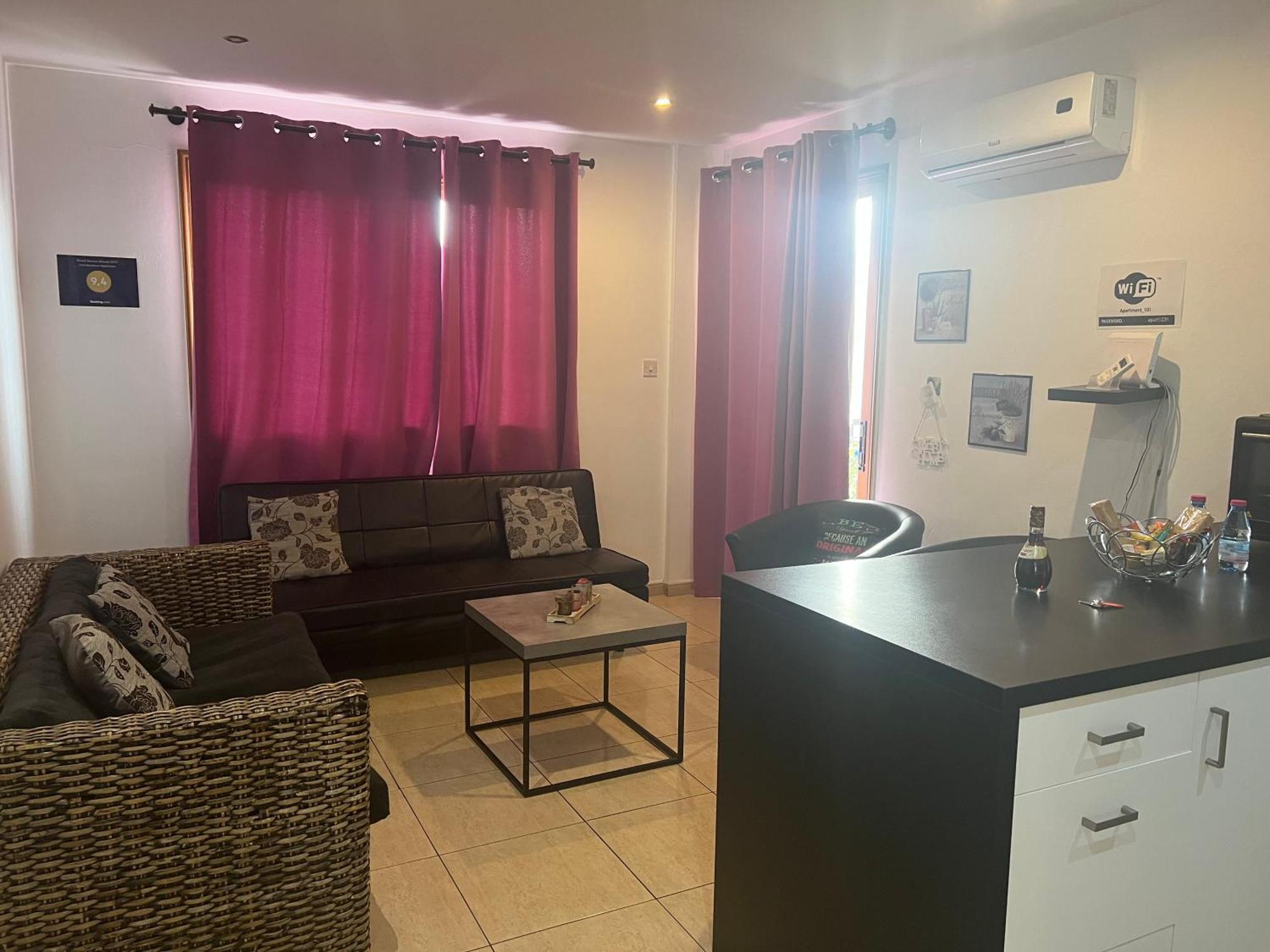 Charalambous Apartment 파포스 외부 사진