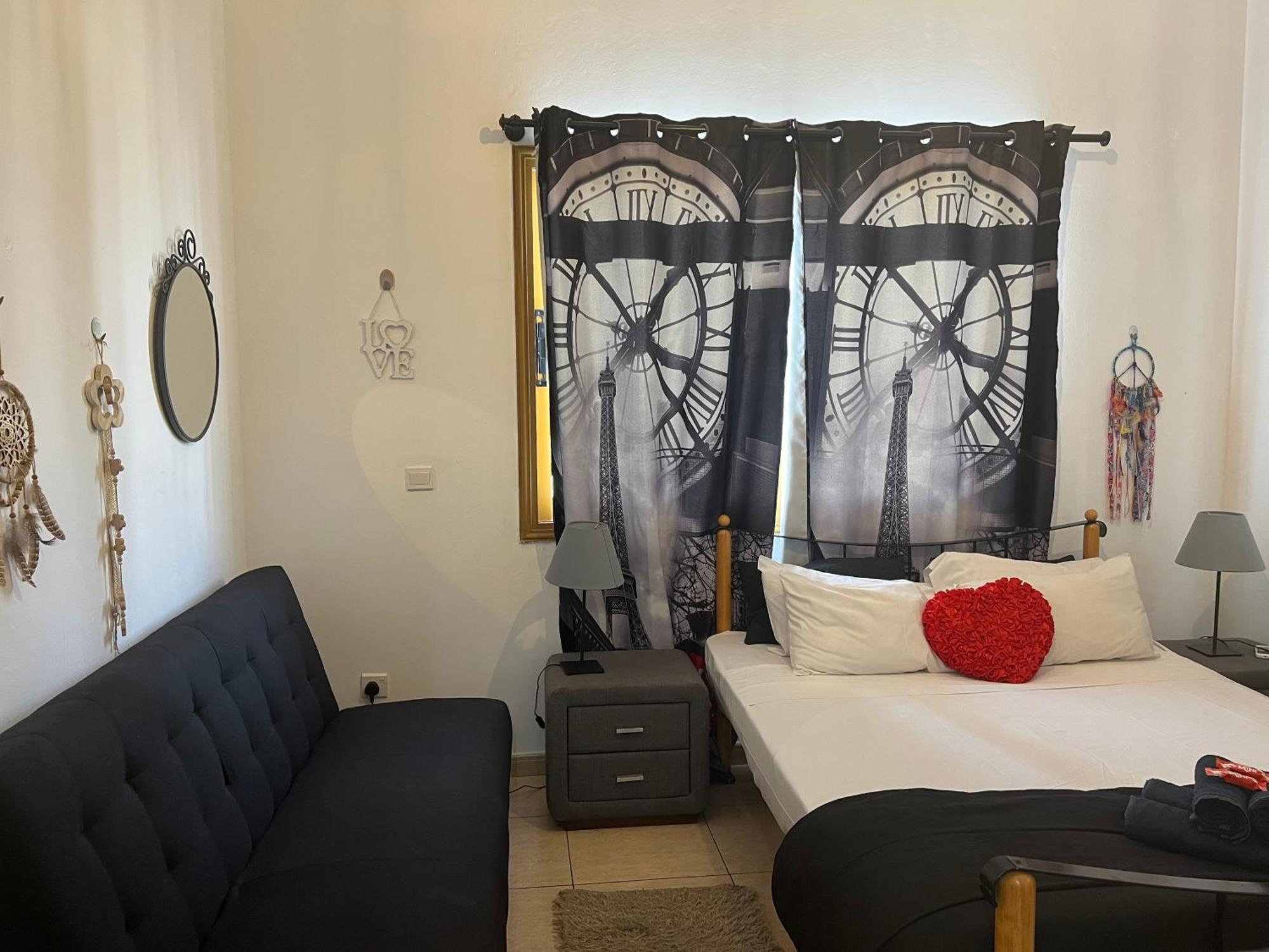 Charalambous Apartment 파포스 외부 사진